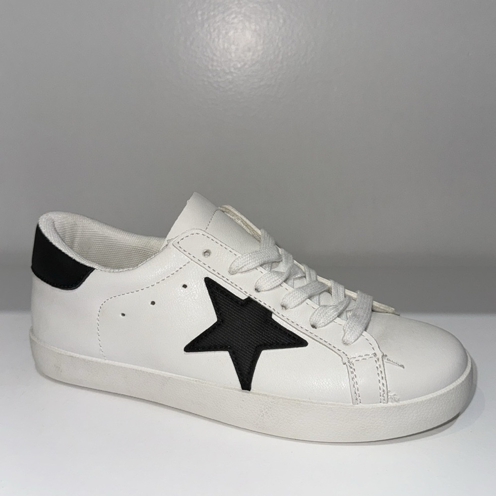 Women's White Leather Sneakers with Black Star Accent